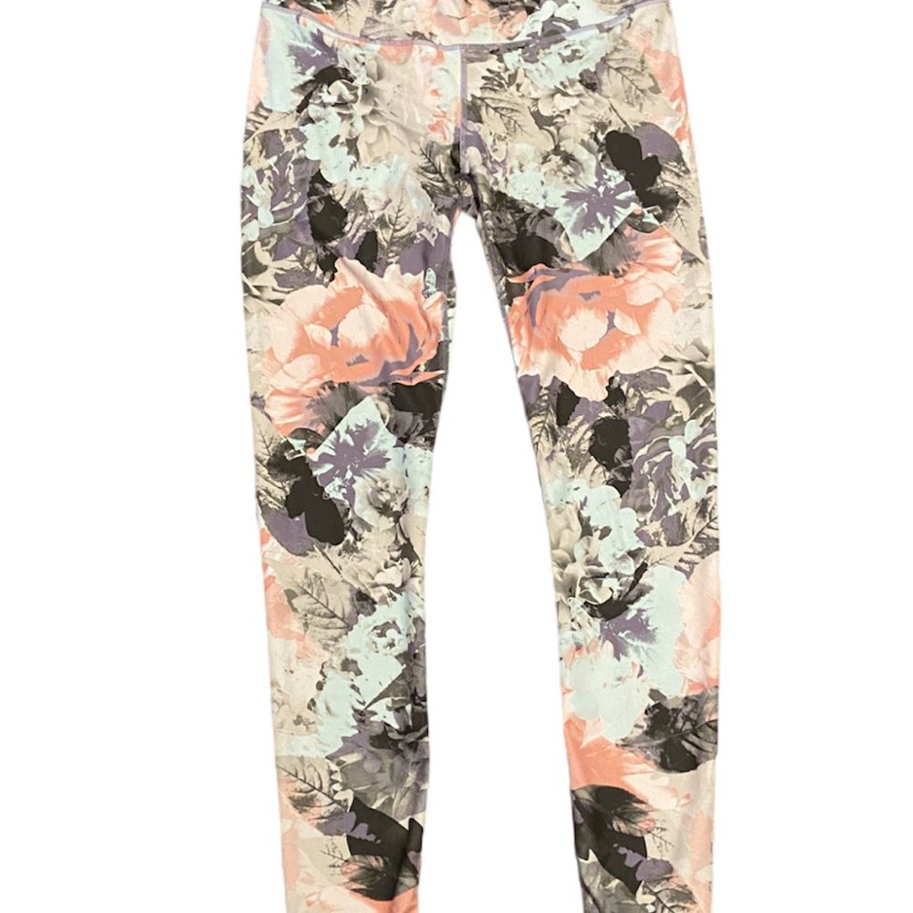 Fabletics Powerhold Legging Size Small